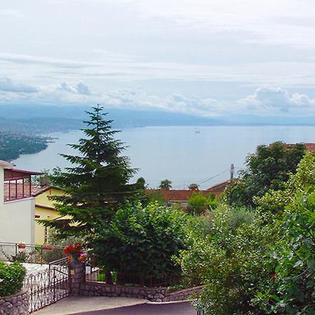Apartments Gigi Opatija Rum bild